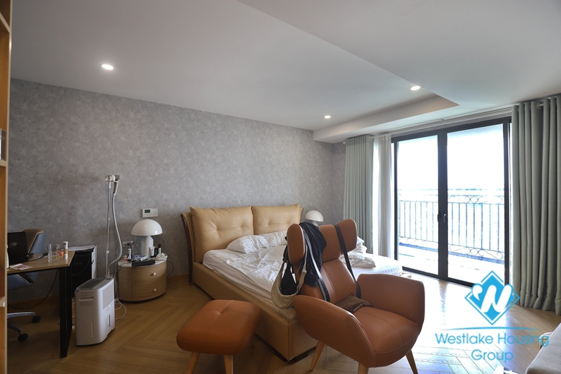 Large size apartment 4 bedrooms for rent at D' Leroi soleil Xuan Dieu.